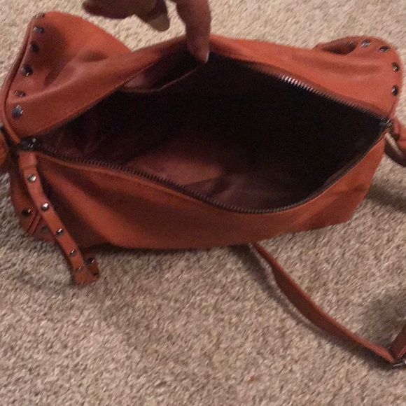Camel Handbag - Picture 2 of 4